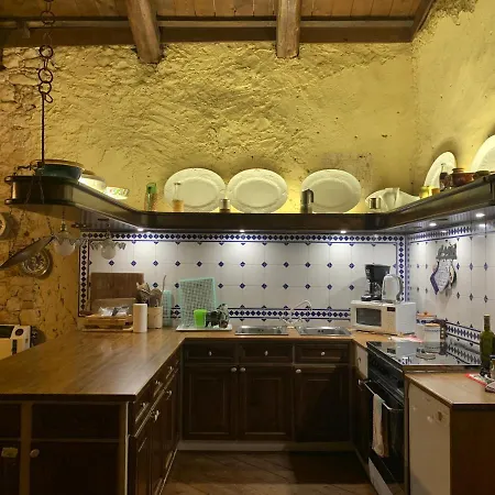 Il Casale Del Vino